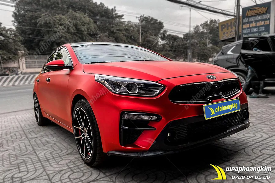 Dán đổi màu đỏ mờ Kia Cerato - Ảnh 5