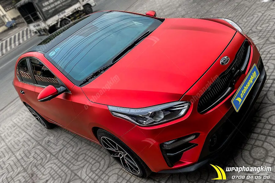 Dán đổi màu đỏ mờ Kia Cerato - Ảnh 2