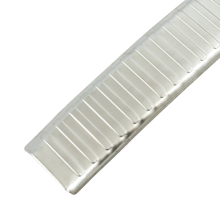 Chống trầy cốp nhựa Hyundai Creta 2022 inox - Ảnh 1