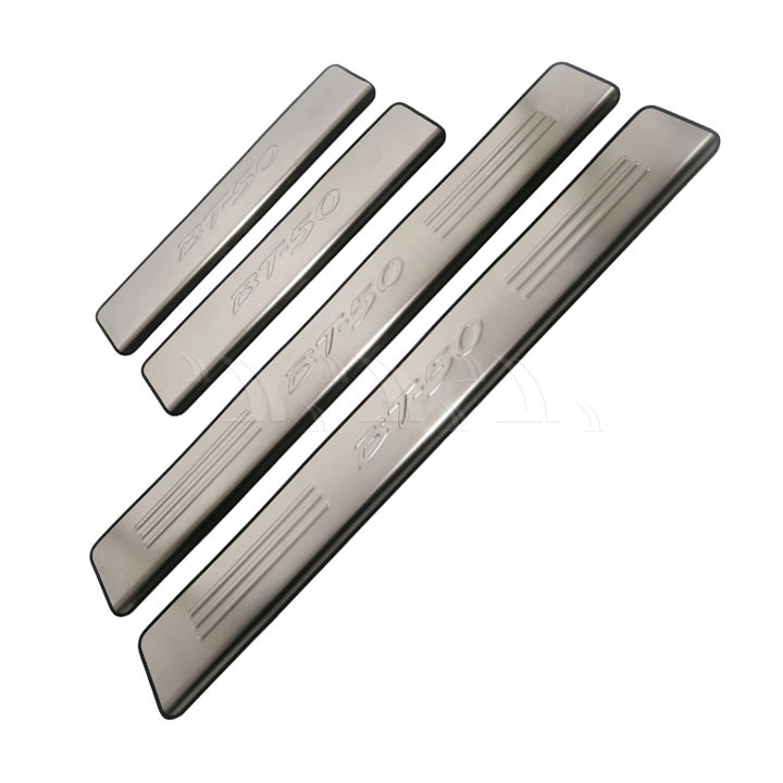 Nẹp bước chân ngoài Mazda Bt50 [2015-2020] - Ảnh 1