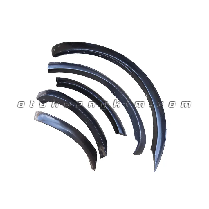 Ốp cua lốp Ford Everest [2016-2020] bản nhỏ có lỗ cảm biến - Ảnh 7