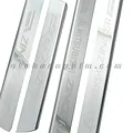 Nẹp bước chân ngoài Mitsubishi Zinger [2009-2019] inox - ảnh 2