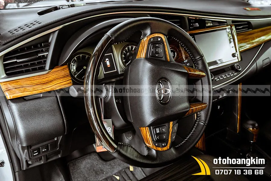 Ốp Nội Thất Nguyên Bộ Toyota Fortuner Vân Gỗ - Ảnh 3