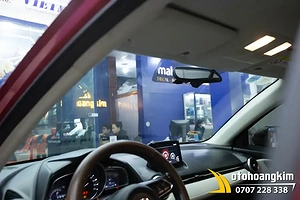 Dán phim cách nhiệt Ntech kính lái xe Mazda 2