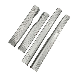 Nẹp bước chân trong Toyota Wigo [2018-2021]