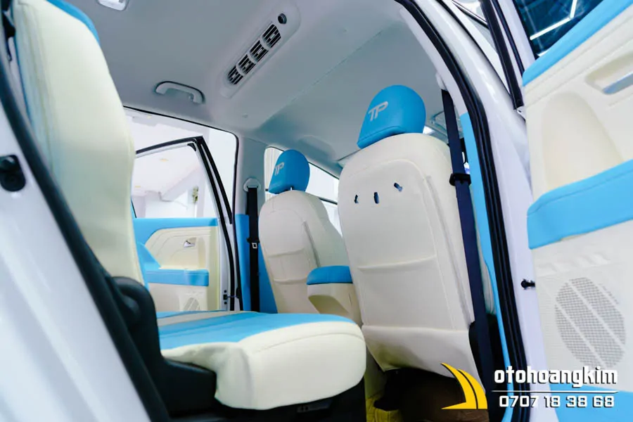 Đổi Màu Nội Thất Hyundai Stargazer - Ảnh 5