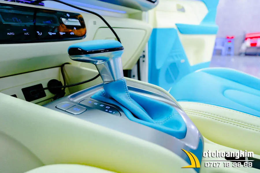 Đổi Màu Nội Thất Hyundai Stargazer - Ảnh 8
