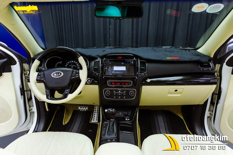 Đổi Màu Nội Thất Xe Sorento Màu Trắng - Ảnh 19