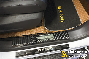 Nẹp Bước Chân Ngoài Ford Territory Titan