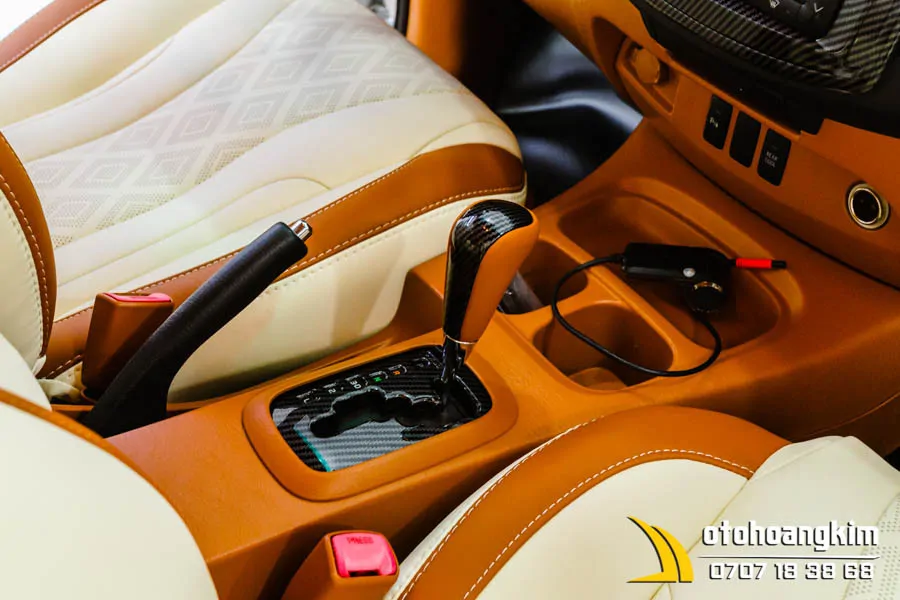 Bọc Ghế Da Nappa Fortuner - Ảnh 5