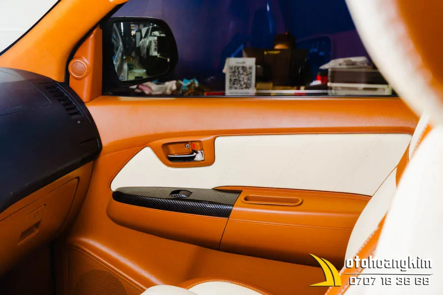 Bọc Ghế Da Nappa Fortuner - Ảnh 11