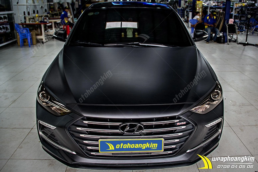 Dán đổi màu đen mờ Hyundai Elantra - Ảnh 1