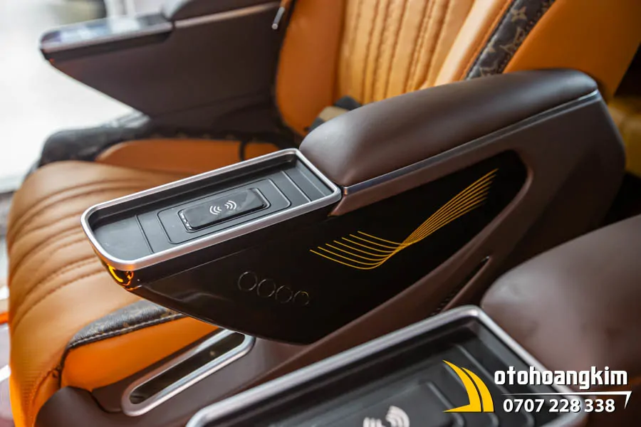 Bọc Ghế Da Kia Sedona - Ảnh 6