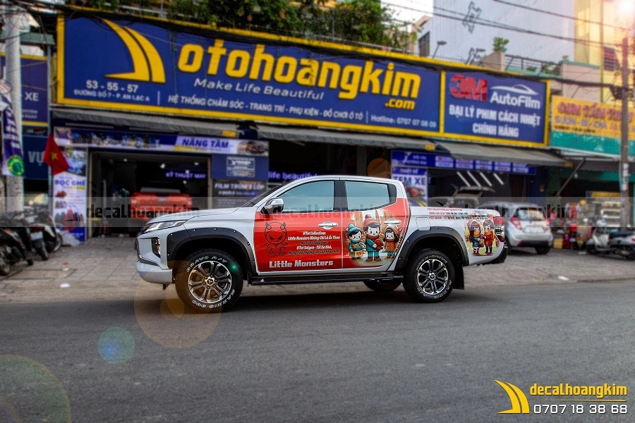 Dán Quảng Cáo Trên Xe Ô Tô - DQC313 - Ảnh 1