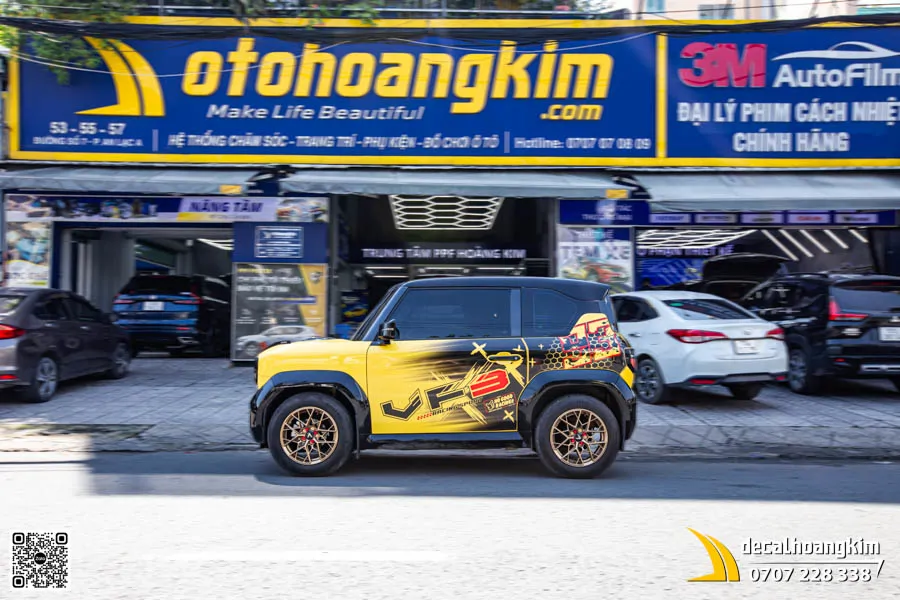 Tem xe VinFast VF3 phong cách Racing - Vàng đen nổi bật - Ảnh 2