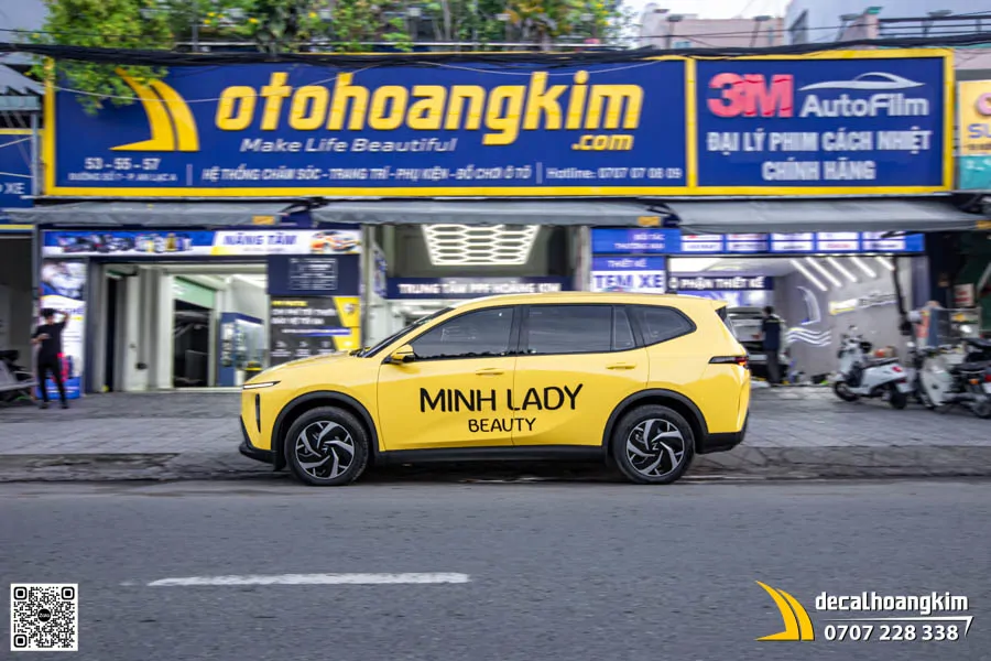 Tem quảng cáo MINH LADY BEAUTY cho VinFast Limo Green - Ảnh 3