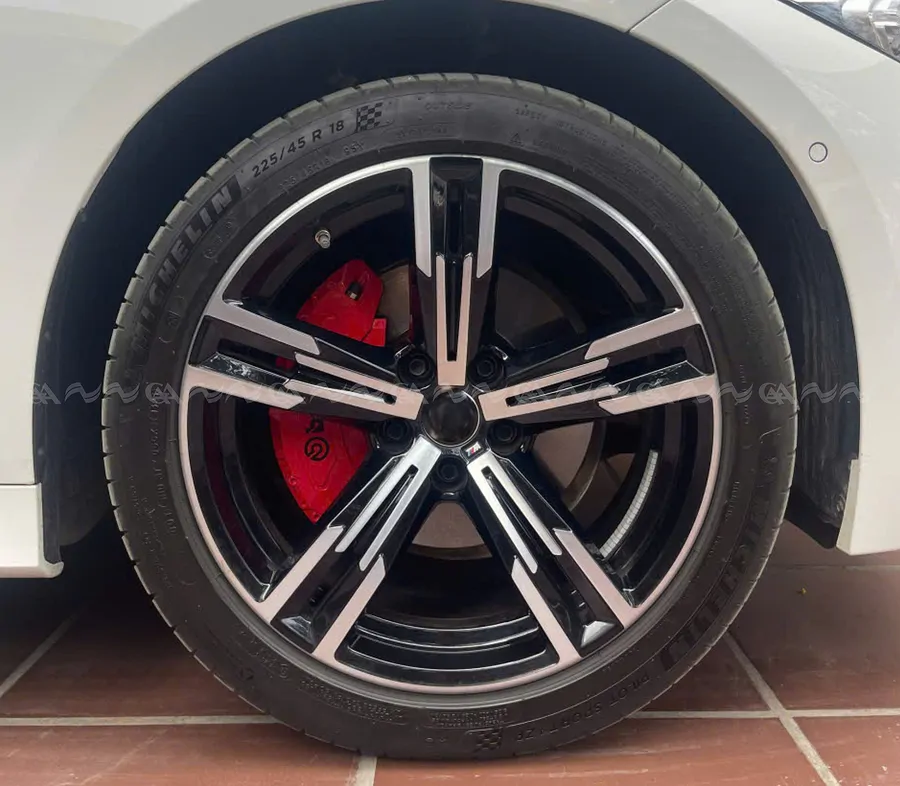  Ốp má phanh HQ Racing BMW đỏ - Ảnh 3