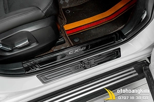 Nẹp Bước Chân Ngoài Mazda Cx8 Titan