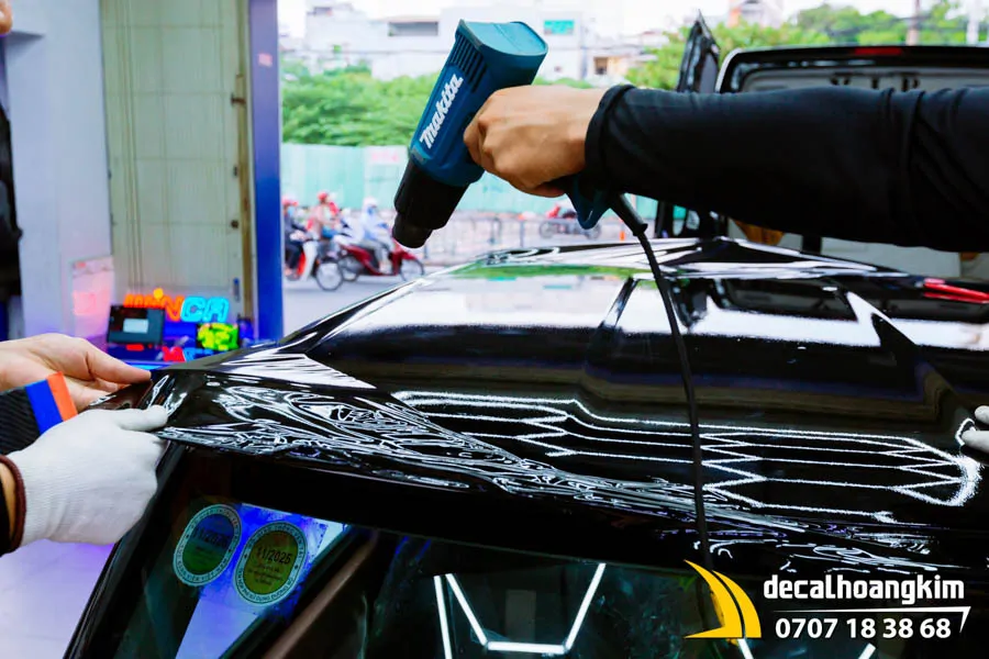 Dán nóc đen xe VF3 - Ảnh 10