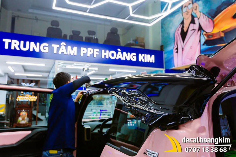 Dán nóc đen xe VF3 - Ảnh 11