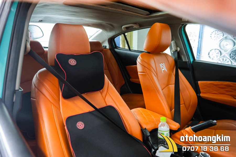 Đổi Màu Nội Thất Xe Mazda 3 Màu Cam Cực Hiện Đại - Ảnh 1