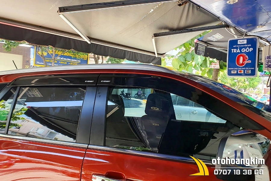 Vè che mưa Ford Everest [2017-2022] đen dày - Ảnh 1