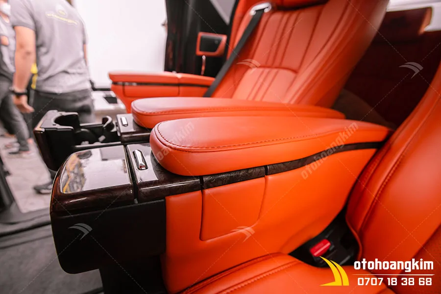 Đổi màu nội thất Toyota Alphard - Ảnh 3