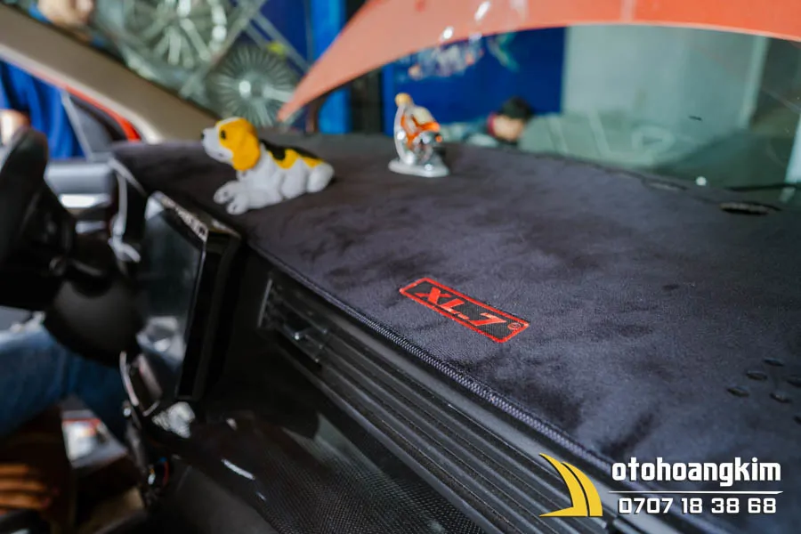 Thảm Taplo Suzuki Xl7 2020 Vải Nhung - Ảnh 2