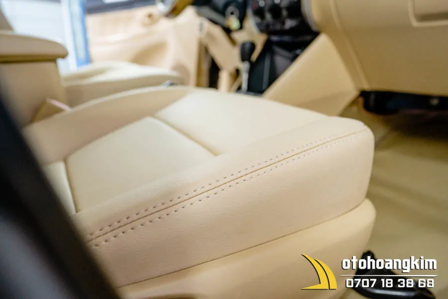 Bọc ghế simili Thái Lan bỏ nỉ xe Toyota Vios màu kem - Ảnh 2
