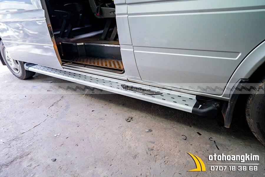 Bệ bước ngoài Mercedes Sprinter - Ảnh 1