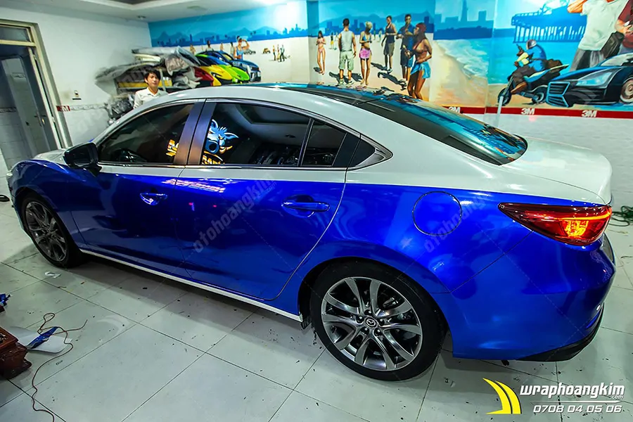 Dán đổi màu Candy xanh Mazda 6 - Ảnh 2