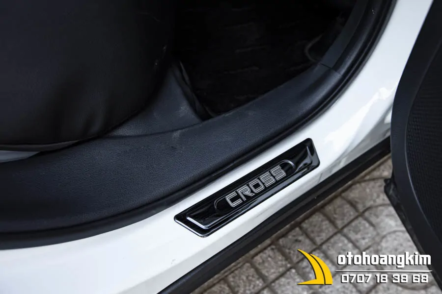 Nẹp Bước Chân NgoàiToyota Corolla Cross 2020 Titan - Ảnh 2