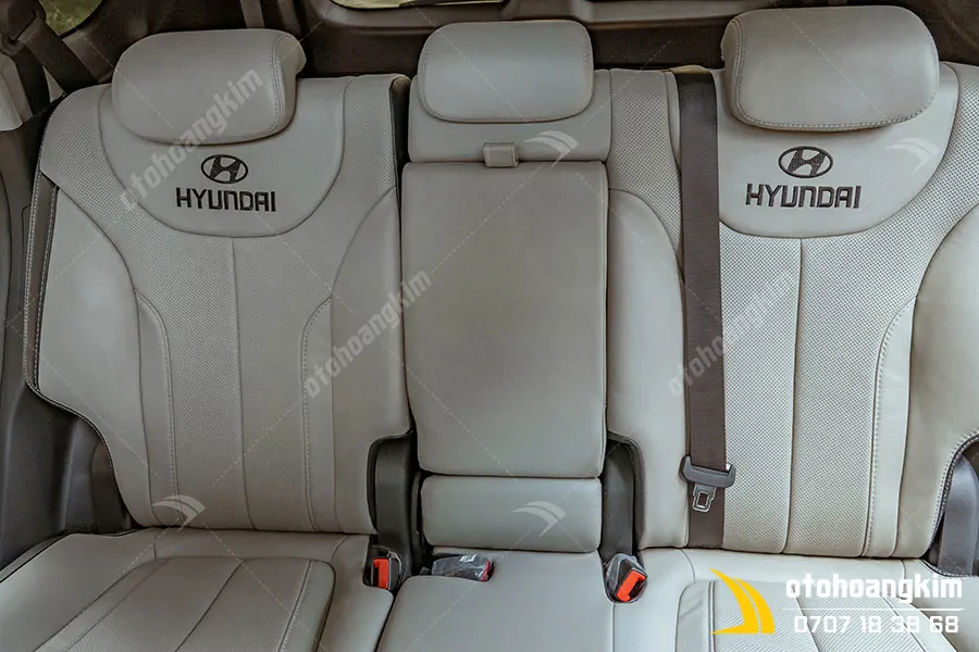 Đổi màu nội thất da Hyundai Santafe - Ảnh 2