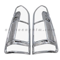 Viền đèn sau Toyota Hiace [2017-2020]