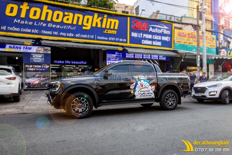 Dán Quảng Cáo Trên Xe Ô Tô - DQC304