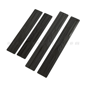 Nẹp bước chân ngoài Suzuki Xl7 [2019-2020] titan