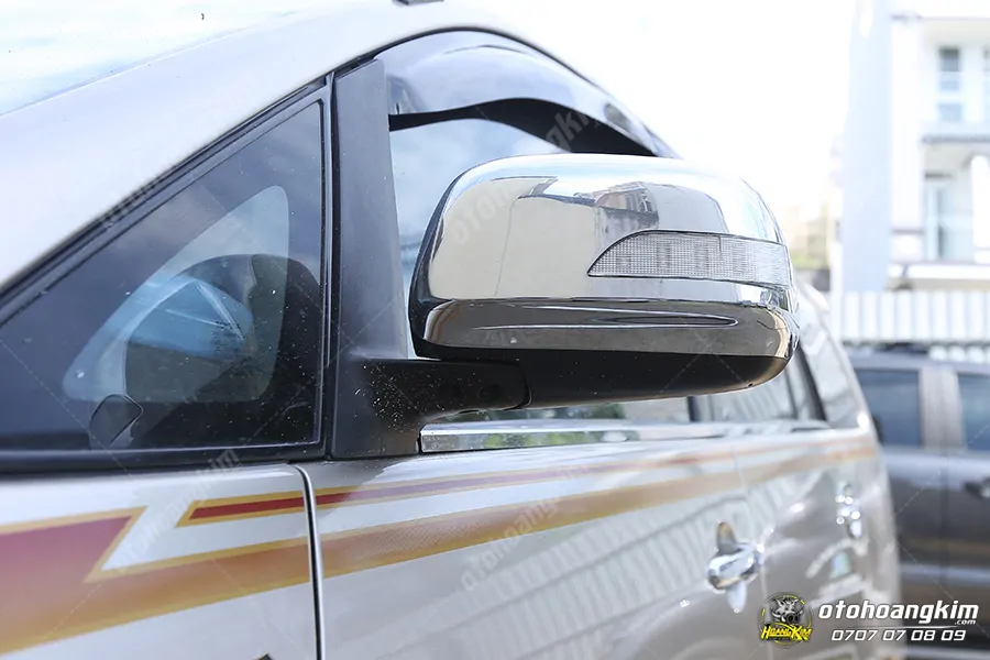 Ốp gương chiếu hậu Toyota Innova [2006-2011] & Fortuner [2009-2011] có đèn - Ảnh 4