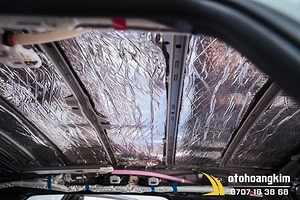 Cách âm mốt trần ô tô