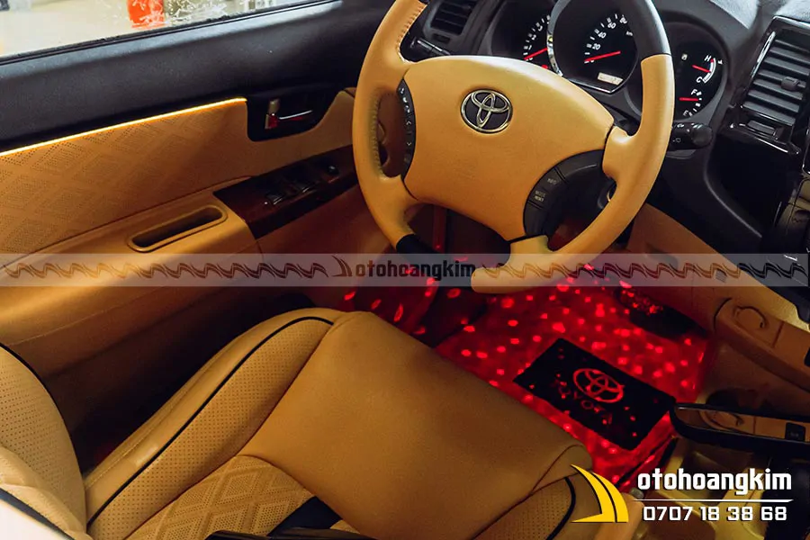 LED Nội Thất Cho Toyota Fortuner - Ảnh 3