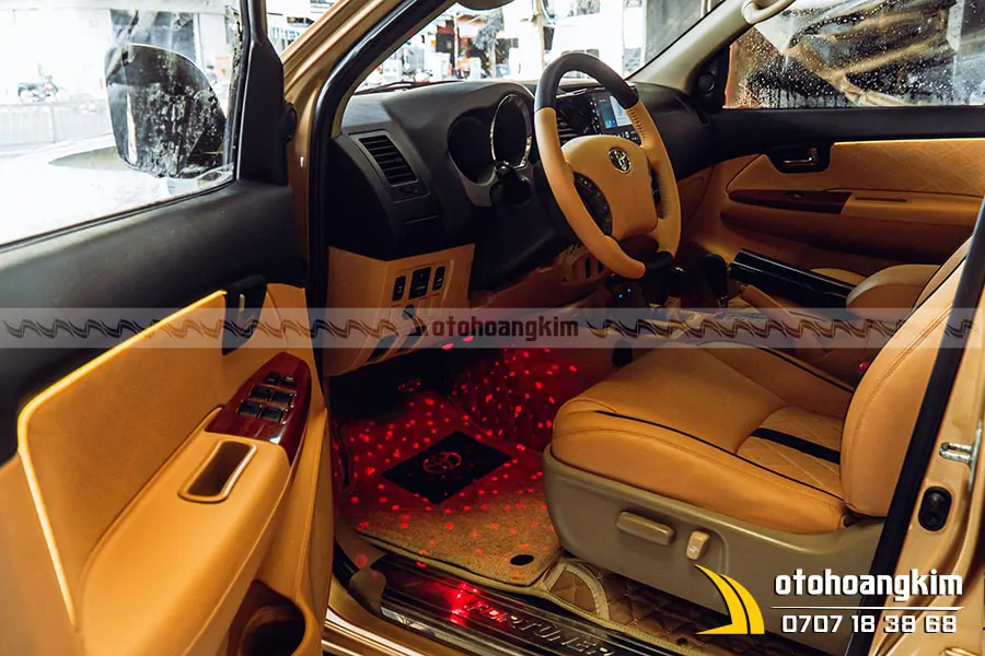 LED Nội Thất Cho Toyota Fortuner - Ảnh 6