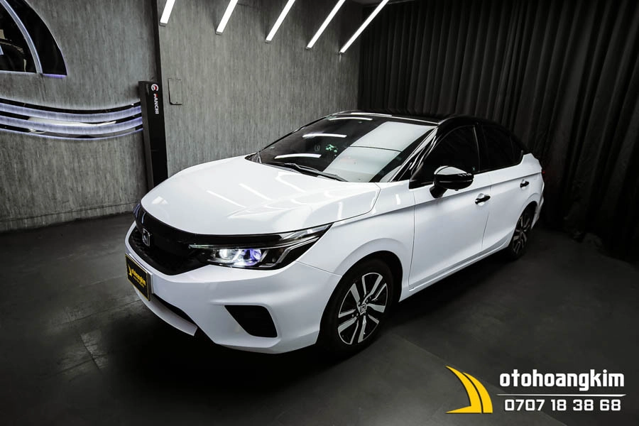 Wrap Màu Trắng Diamond Crystal Cho Honda City - Ảnh 1