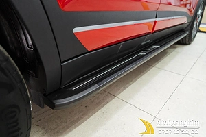 Bậc Lên Xuống Cơ Kia Seltos 2020 mẫu đúc