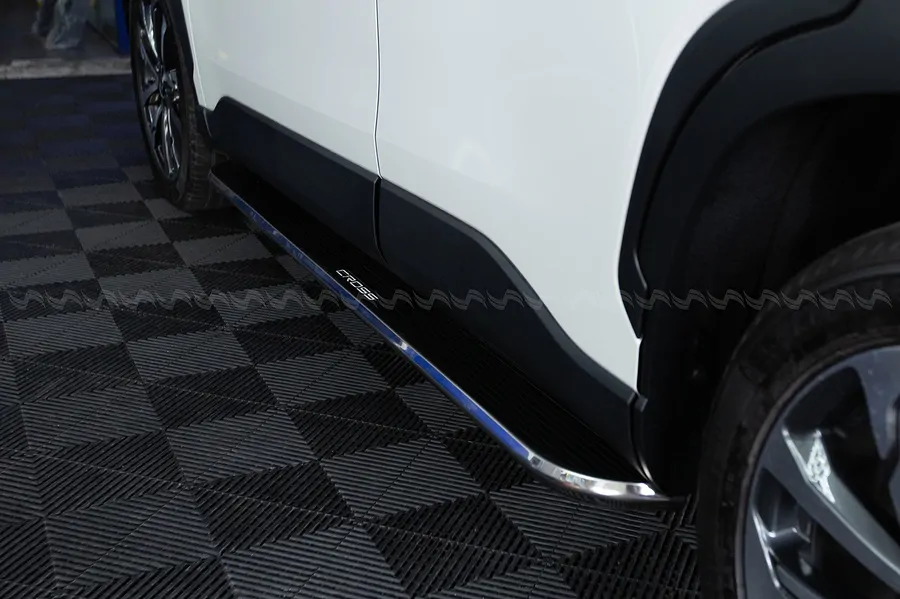 Bậc lên xuống cơ Corolla Cross mẫu CAYENNE  - Ảnh 5