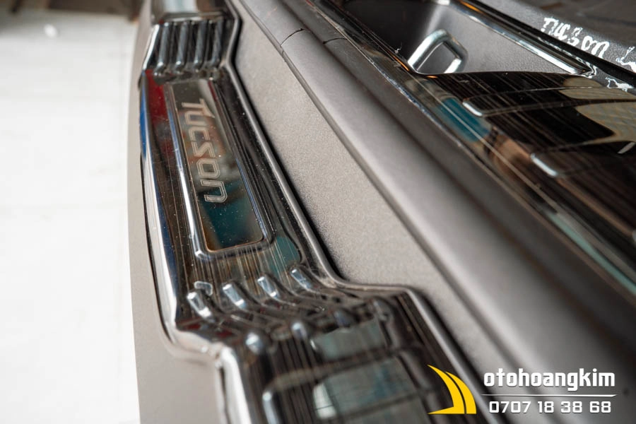 Chống trầy cốp sơn Hyundai Tucson 2022 titan - Ảnh 1