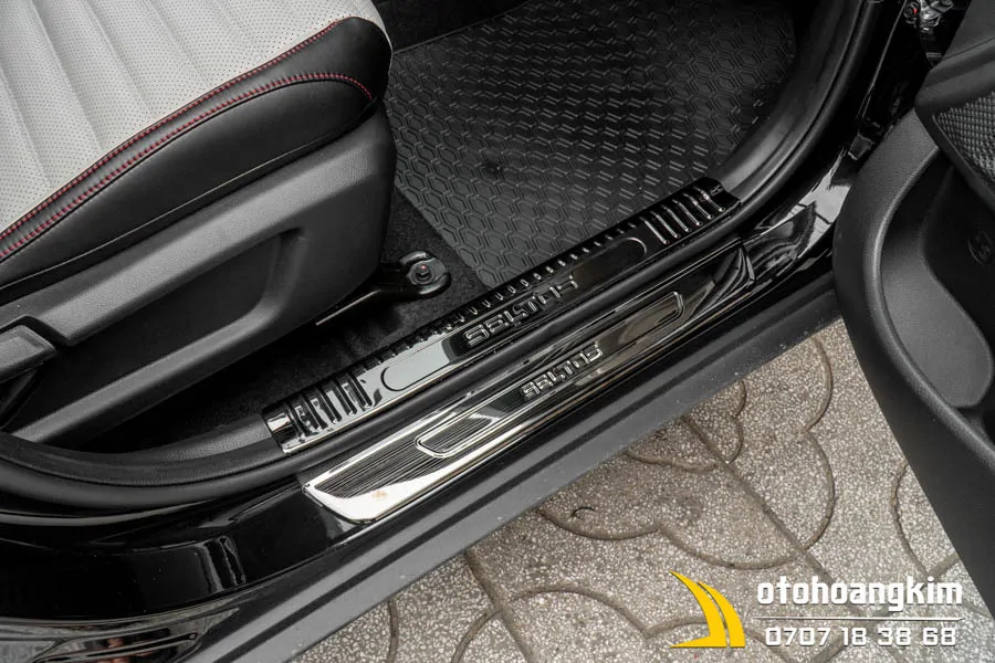 Nẹp bước chân ngoài Kia Seltos [2020] titan - Ảnh 2