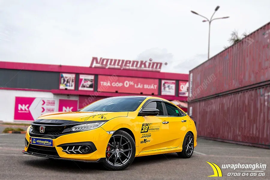 Dán đổi màu Candy vàng Honda Civic - Ảnh 2