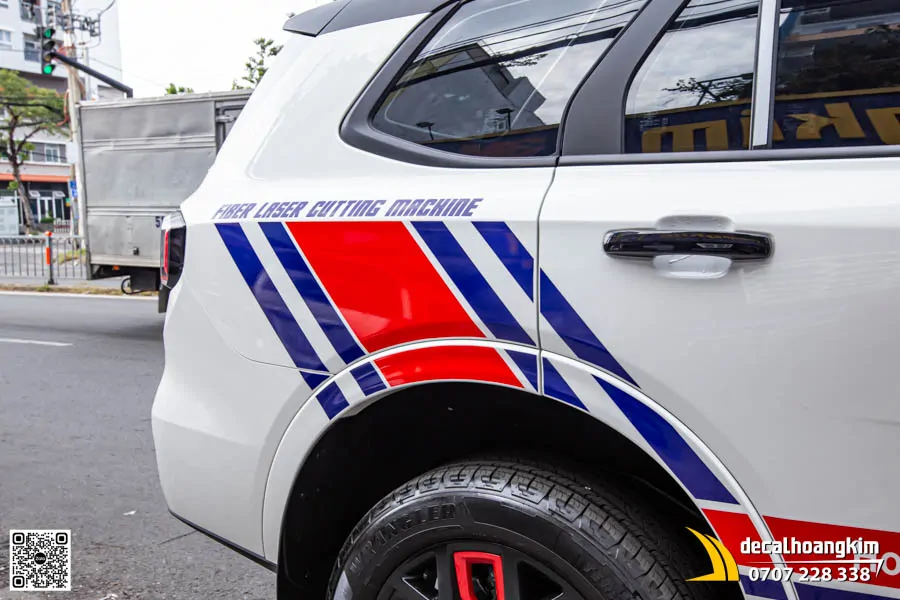 Tem Quảng Cáo Xe Ford Everest – Thương hiệu Penta Laser VN - Ảnh 3