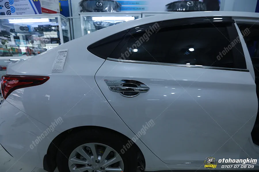 Tay cửa Hyundai Accent [2018-2021] - Ảnh 4