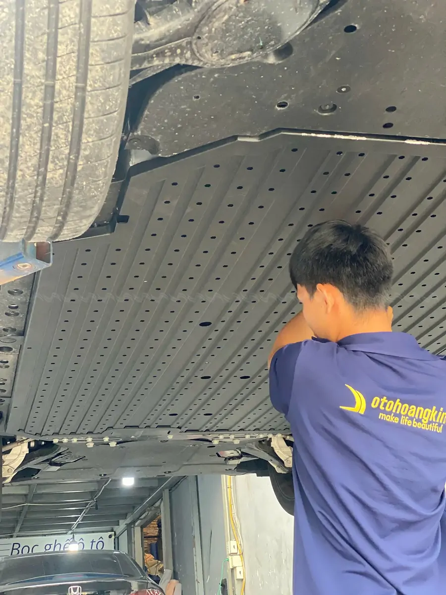 Ốp bảo vệ pin VF8 thép mạ kẽm CATL  - Ảnh 5