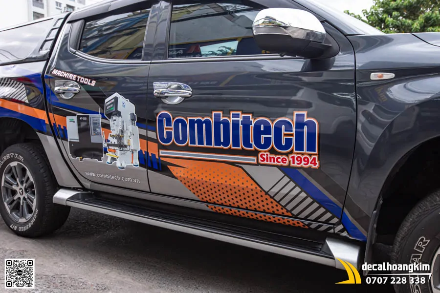 Tem Quảng Cáo Combitech Trên Xe Bán Tải Mitsubishi Triton - Ảnh 5